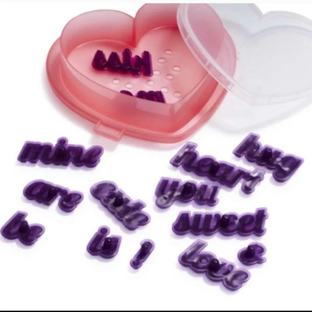 SUR LA TABLE Sweetheart Cookie Cutter & Message Stamp Set - New